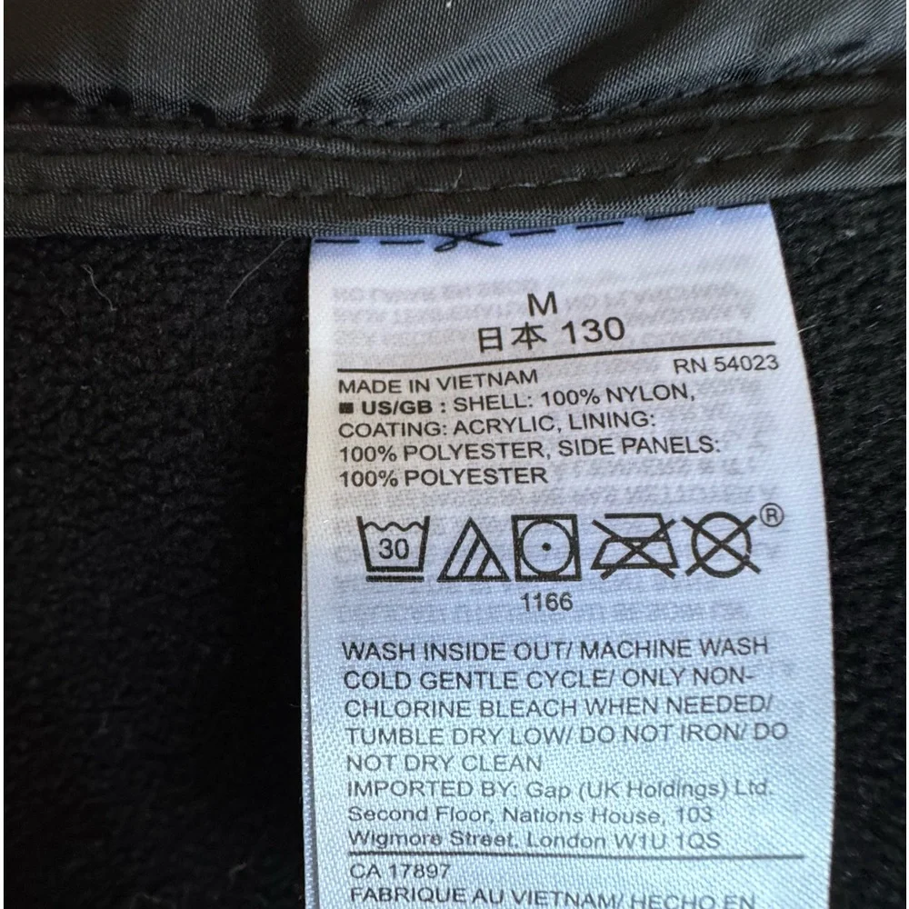 Gap Fit Kids Metallic‎ Silver Gray Reflective Primaloft Puffer Vest Size Medium